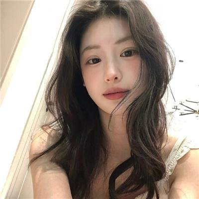 姑娘， 望着我